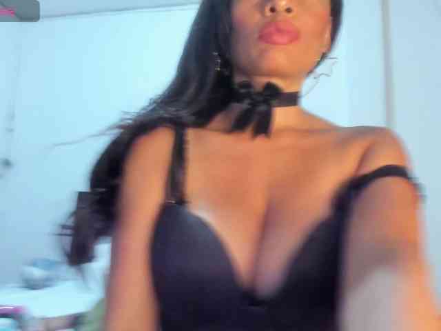 latinaStepStar webcam