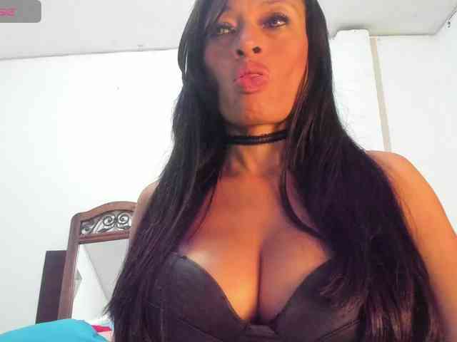 latinaStepStar webcam