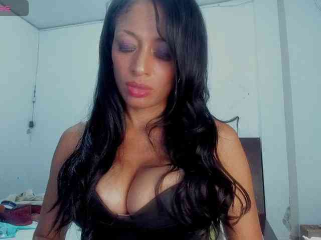 latinaStepStar webcam