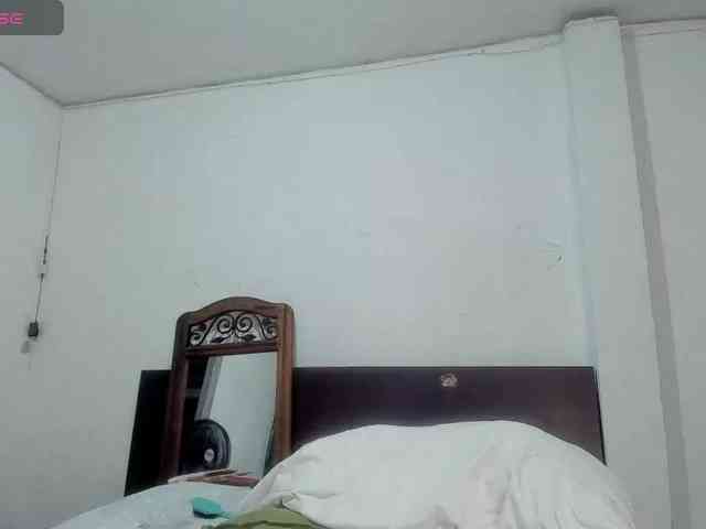 latinaStepStar webcam