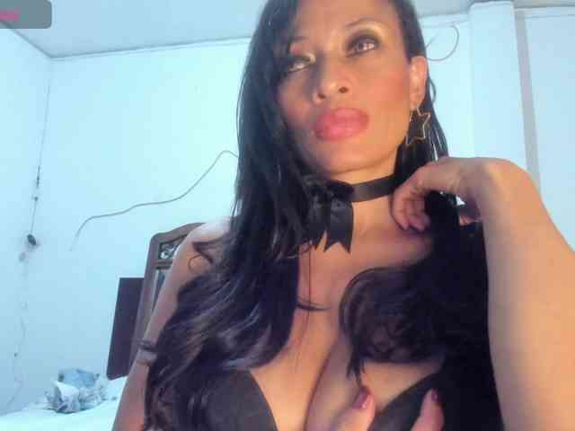 latinaStepStar Live Webcam on BongaCams