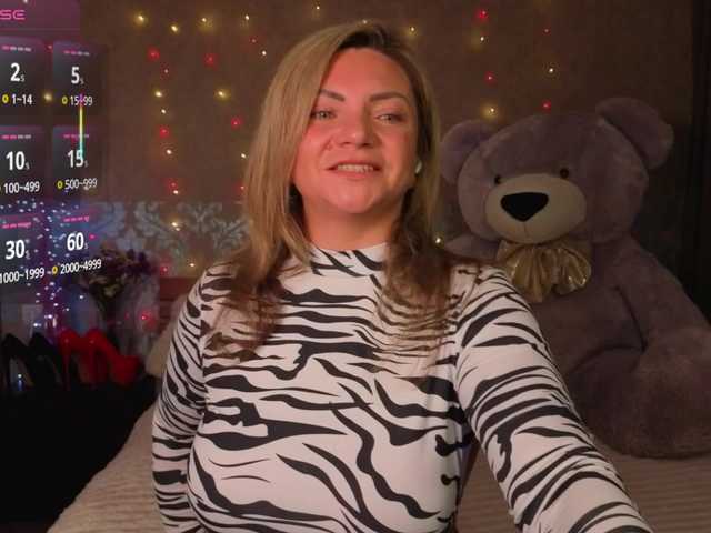 TerriLaxxx live cam on BongaCams