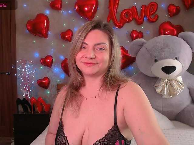 TerriLaxxx's BongaCams show and profile