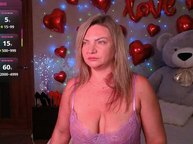 TerriLaxxx live cam on BongaCams