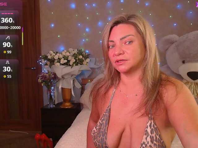 TerriLaxxx live cam preview