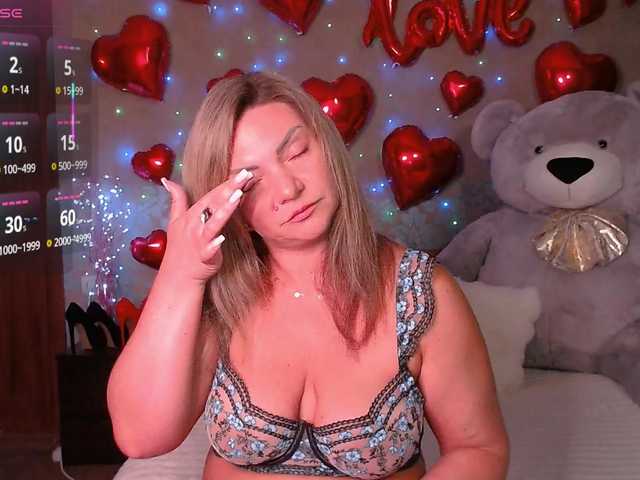 TerriLaxxx live cam on BongaCams