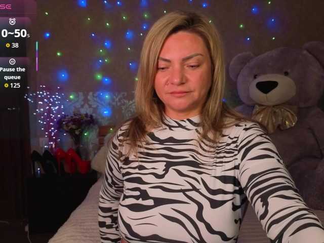 TerriLaxxx live cam on BongaCams