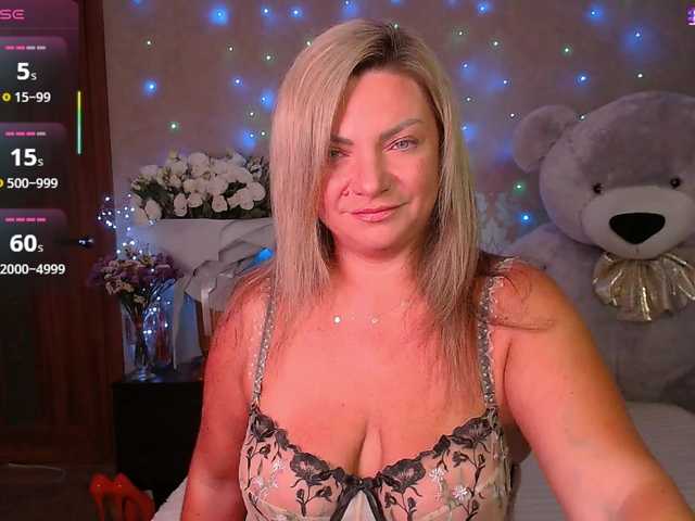 TerriLaxxx live cam on BongaCams