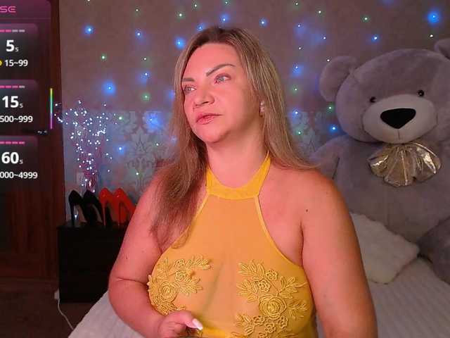 TerriLaxxx live cam on BongaCams