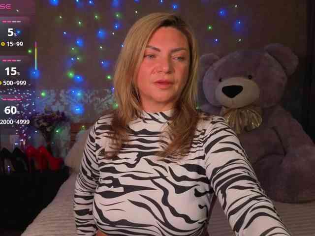 TerriLaxxx webcam