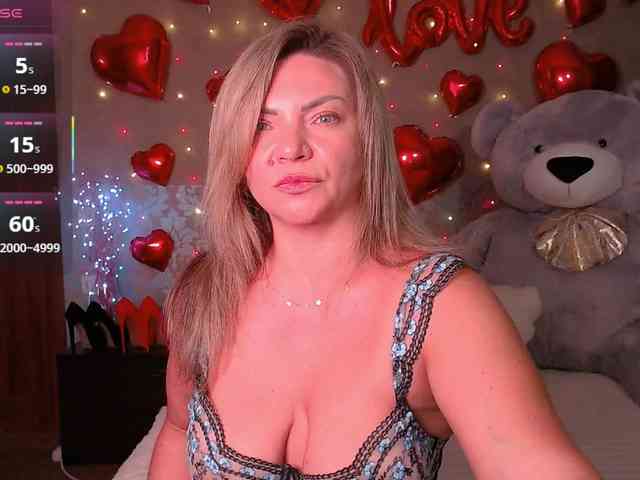 TerriLaxxx webcam