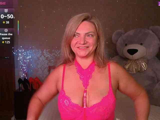 TerriLaxxx webcam