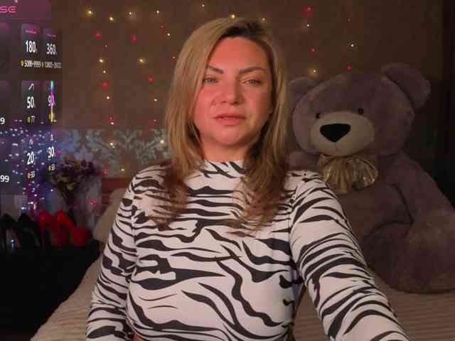 TerriLaxxx webcam