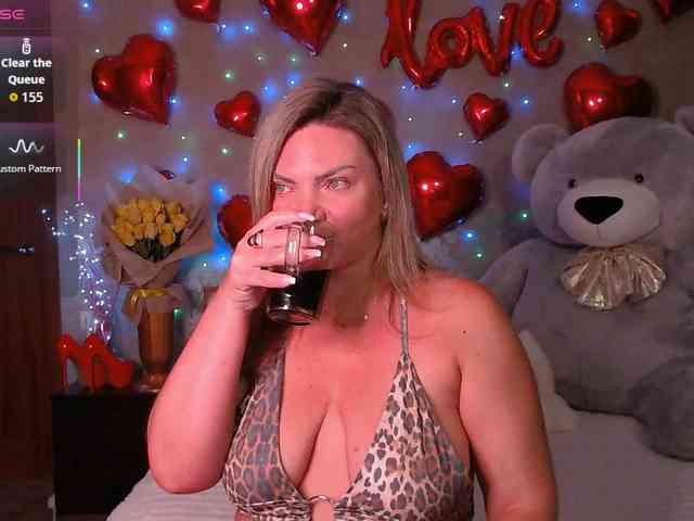 TerriLaxxx webcam
