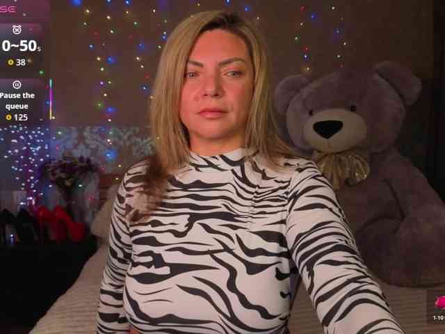 TerriLaxxx webcam