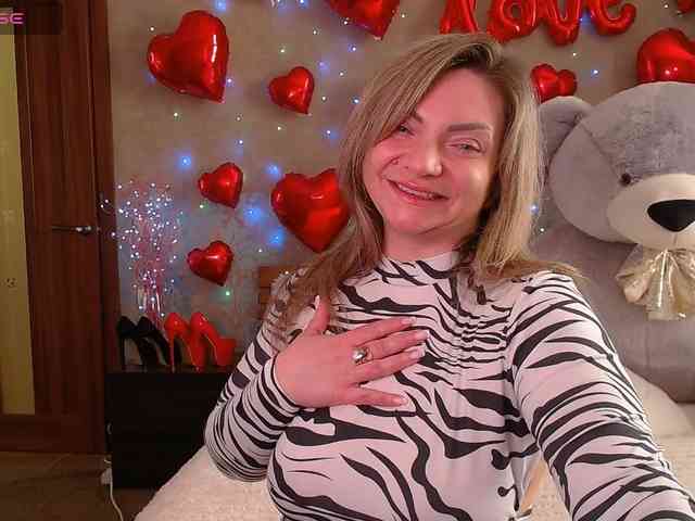 TerriLaxxx Live Webcam on BongaCams