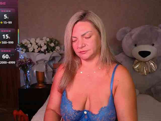 TerriLaxxx webcam