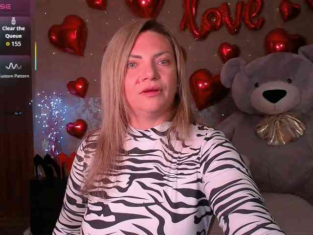 TerriLaxxx webcam