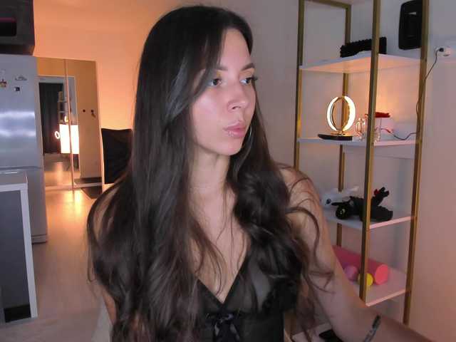 Ashley-Wow live webcam show