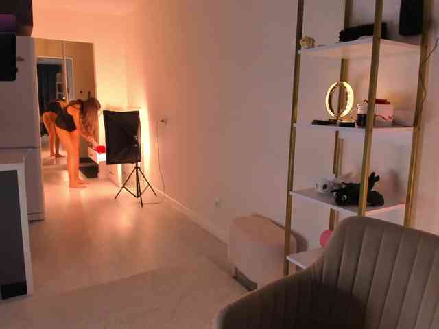 AshkaDy webcam