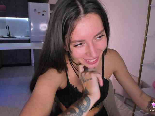 AshkaDy webcam