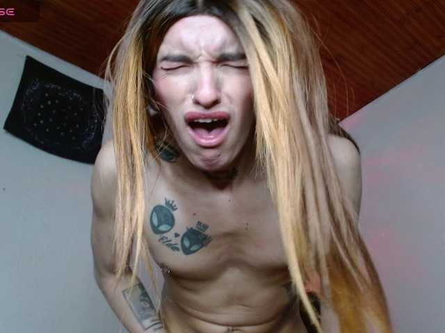 kimtaehyung98 live webcam show