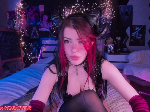 DualHornyFire live cam on BongaCams