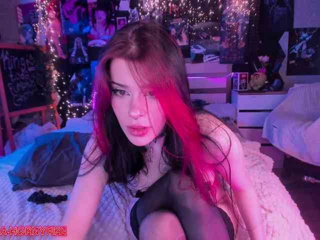 HornyHub webcam