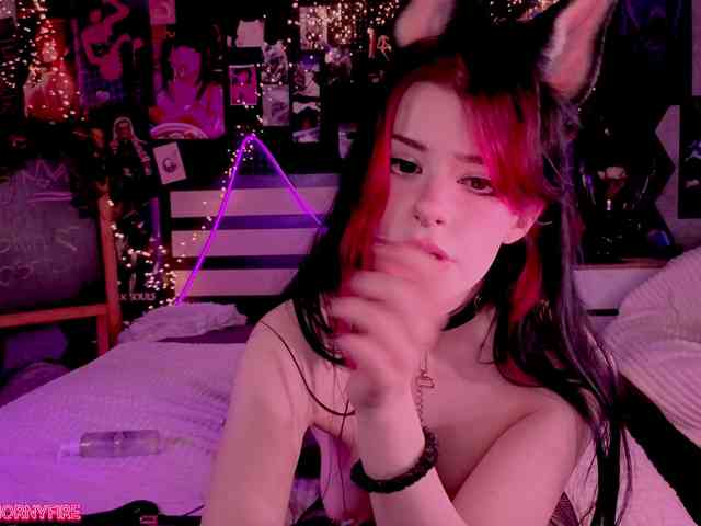 HornyHub webcam