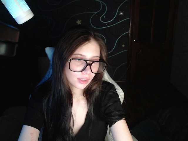 GoddessKassie live cam on BongaCams