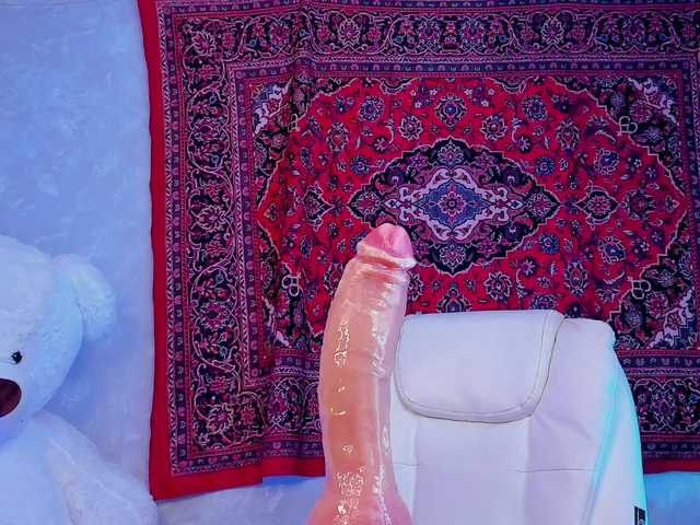 Lilith-Hustle live cam on BongaCams