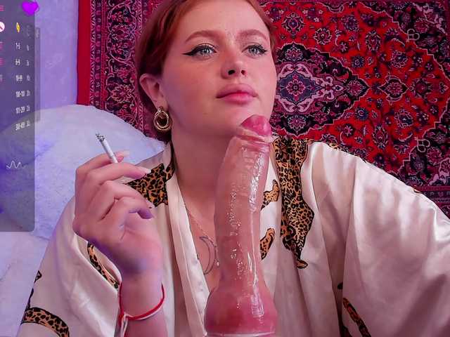 Lilith-Hustle live cam on BongaCams