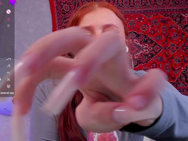 Lilith-Hustle live cam on BongaCams