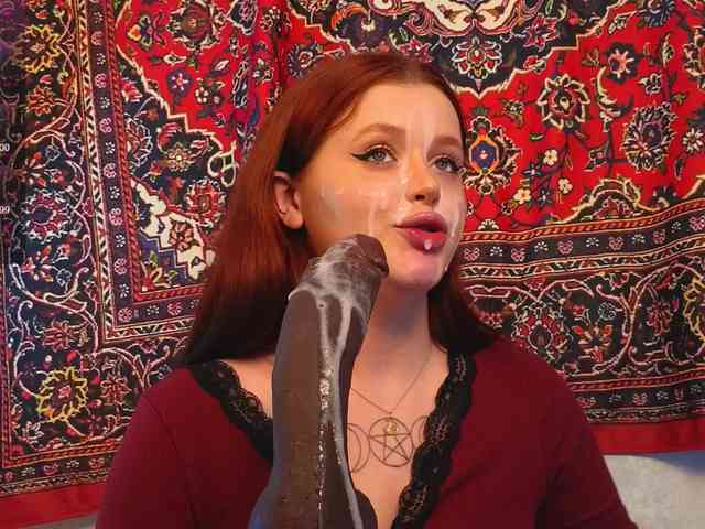 Lilith-Hustle webcam