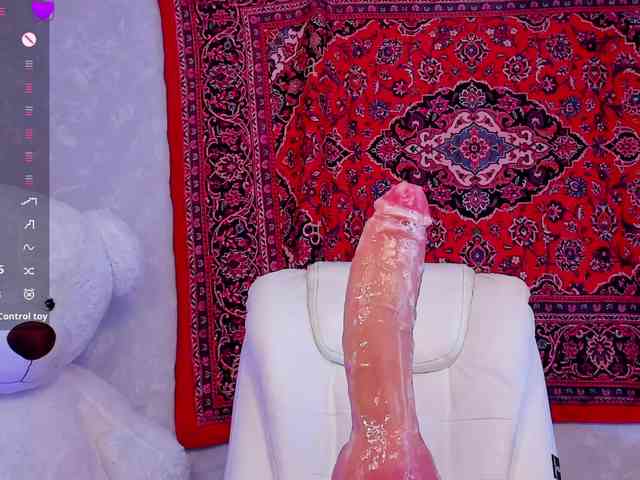 Lilith-Hustle webcam