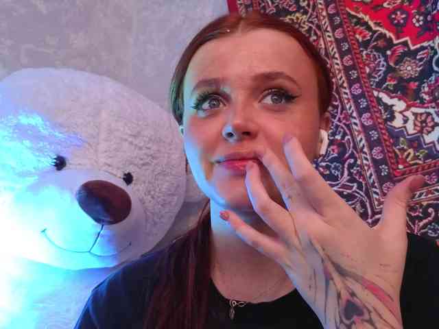Lilith-Hustle webcam