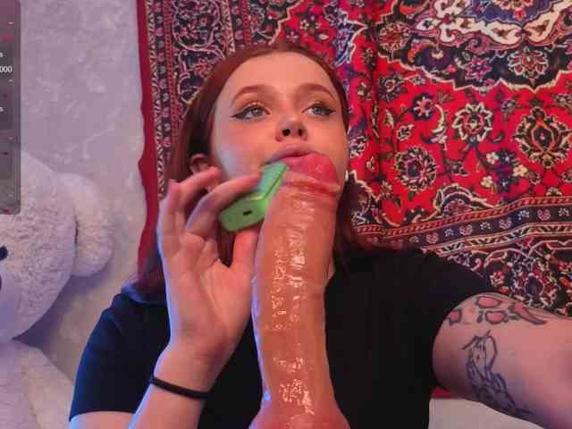 Lilith-Hustle webcam