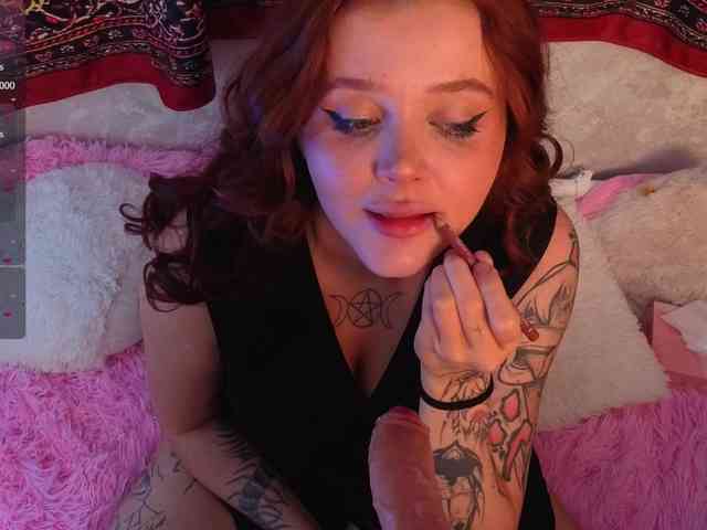 Lilith-Hustle webcam