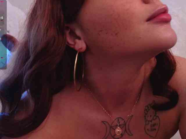 Lilith-Hustle webcam