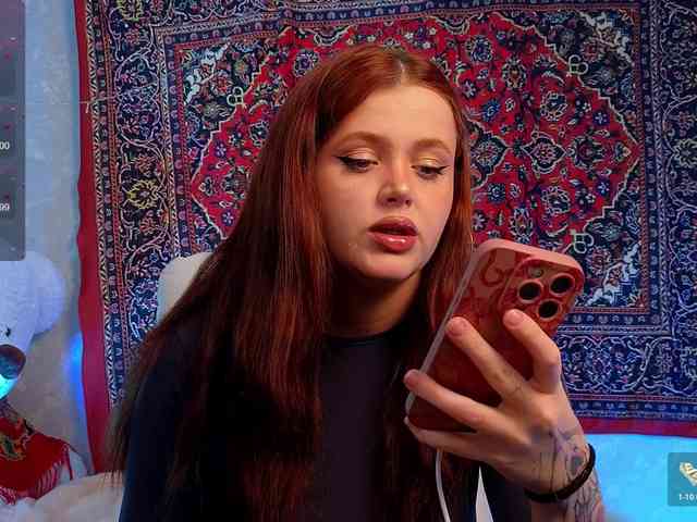 Lilith-Hustle webcam