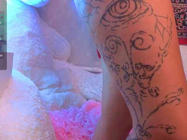 Lilith-Hustle webcam