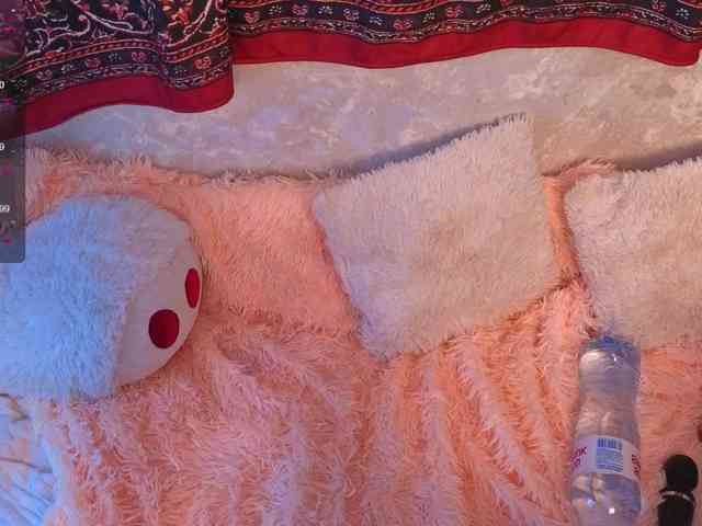 Lilith-Hustle webcam