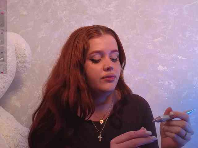 Lilith-Hustle webcam