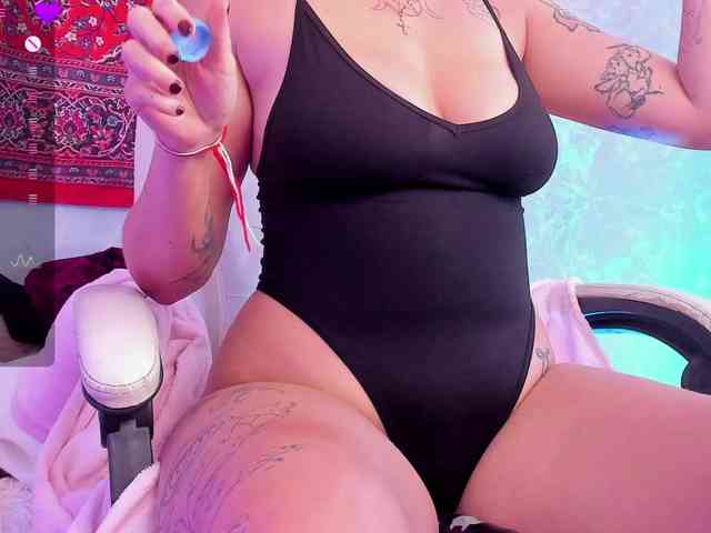 Lilith-Hustle webcam