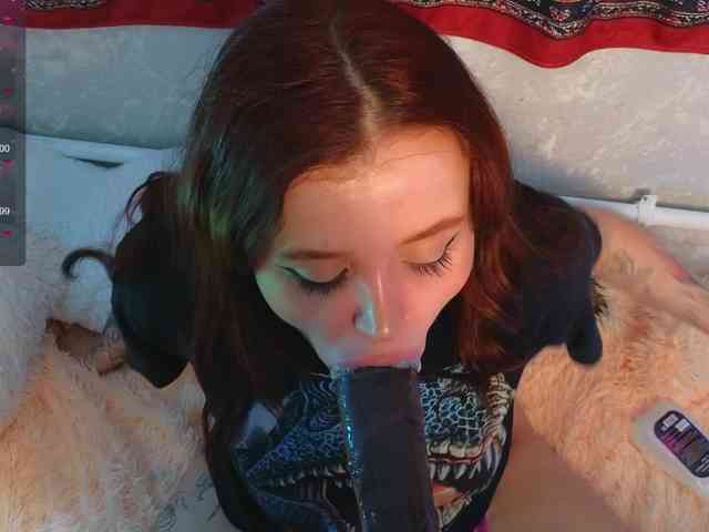 Lilith-Hustle webcam