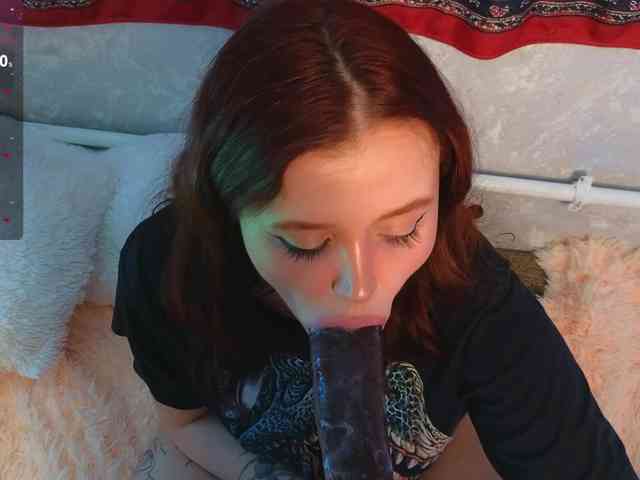 Lilith-Hustle webcam