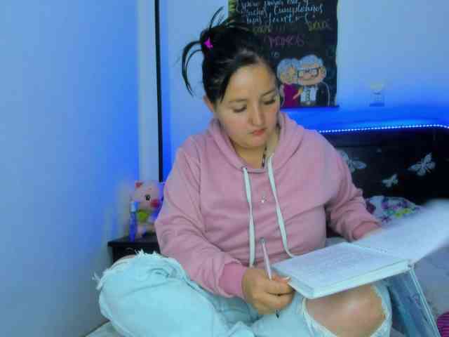 SexyMariamHot webcam