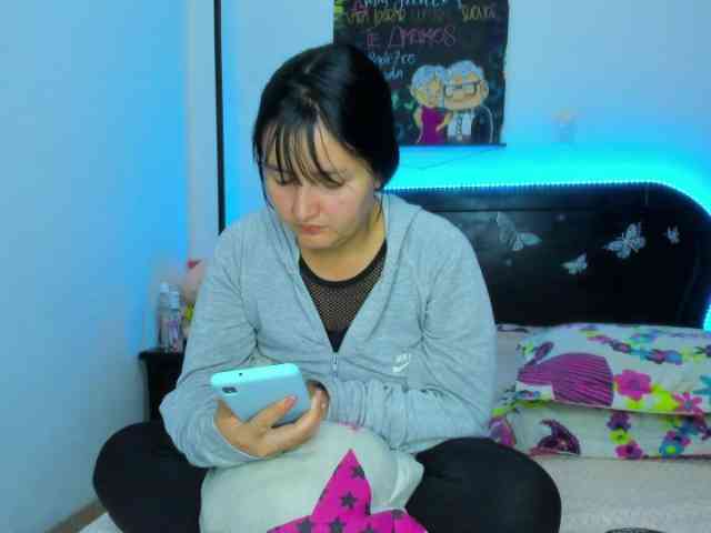 SexyMariamHot webcam