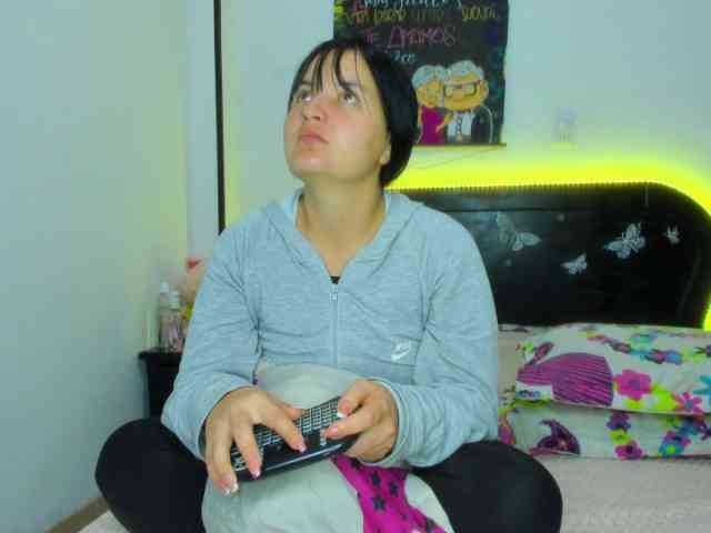 SexyMariamHot webcam