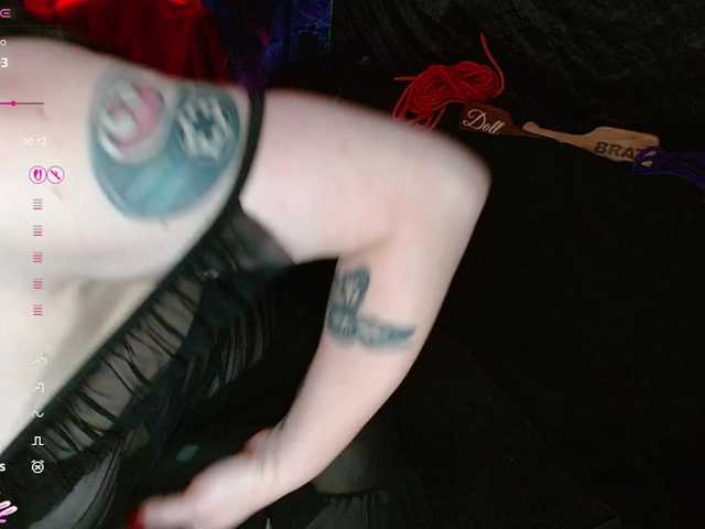 Daddysprincess90699 live cam